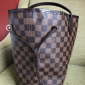 Louis Vuitton neverfull mm
